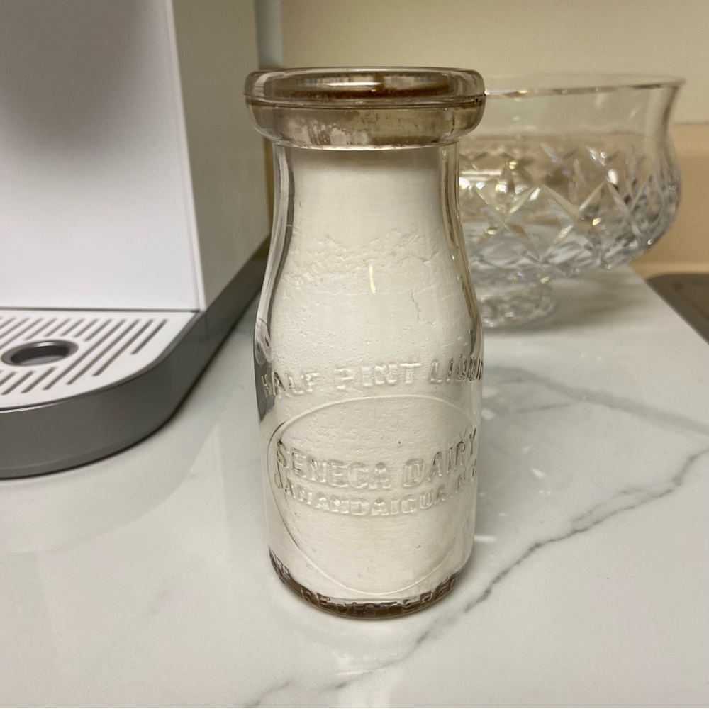 Vintage Glass Seneca Dairy Canandaigua NY 1/2 Pint Milk Bottle